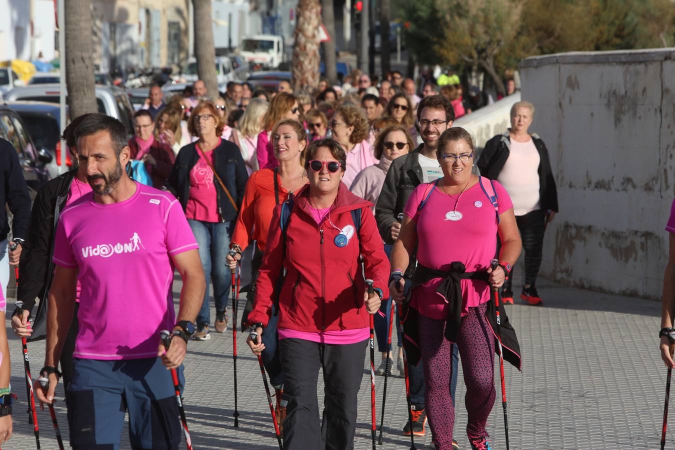 La marcha de Agamama por las calles de Cádiz