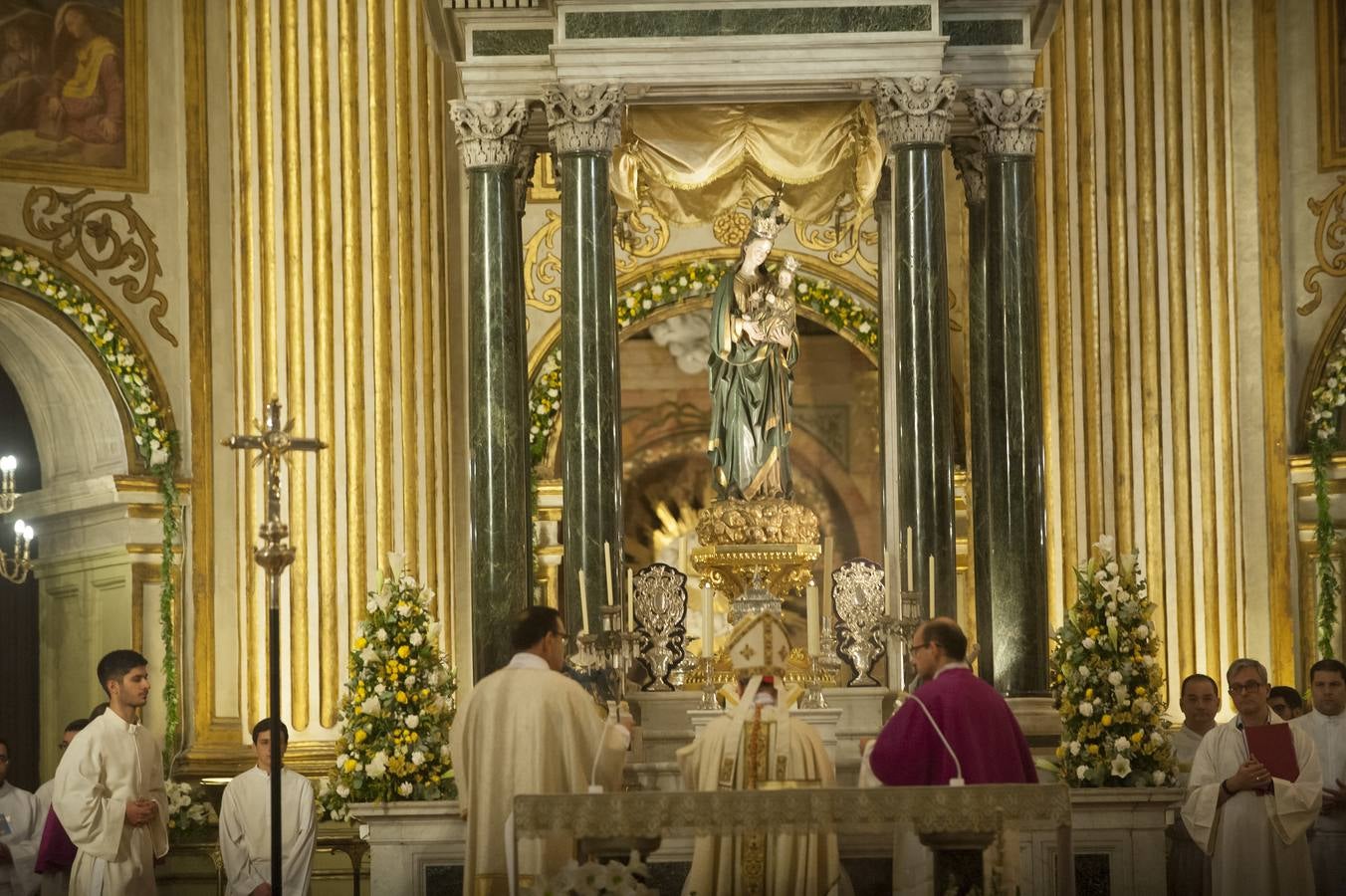 En imagen, la beatificación del Padre Arnaiz en Málaga