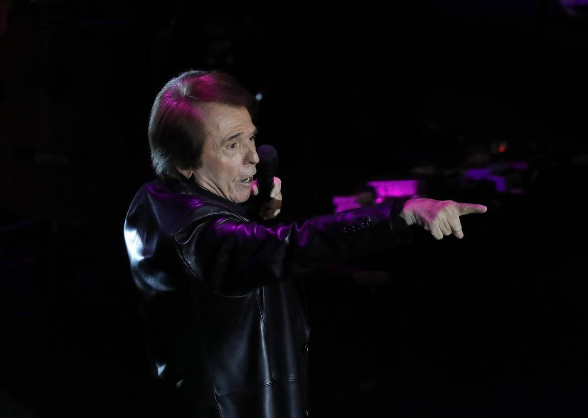 Las mejores imágenes del concierto de Raphael