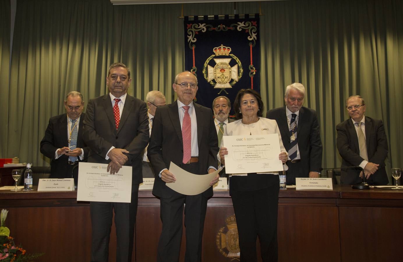 En imágenes, la conmemoración de San Lucas en el Colegio de Médicos de Sevilla