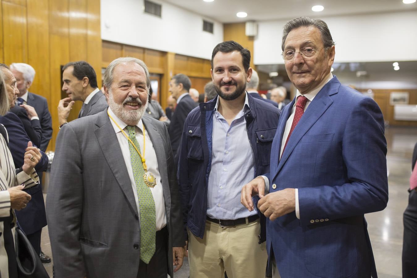 En imágenes, la conmemoración de San Lucas en el Colegio de Médicos de Sevilla