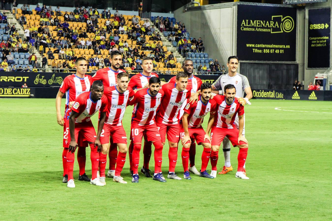 (FOTOS): Las imágenes del Cádiz CF-Sporting