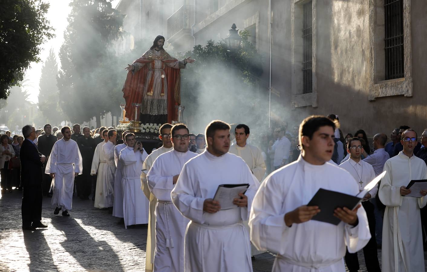 La apertura del Año Jubilar del Sagrado Corazón de Jesús en Córdoba, en imágenes