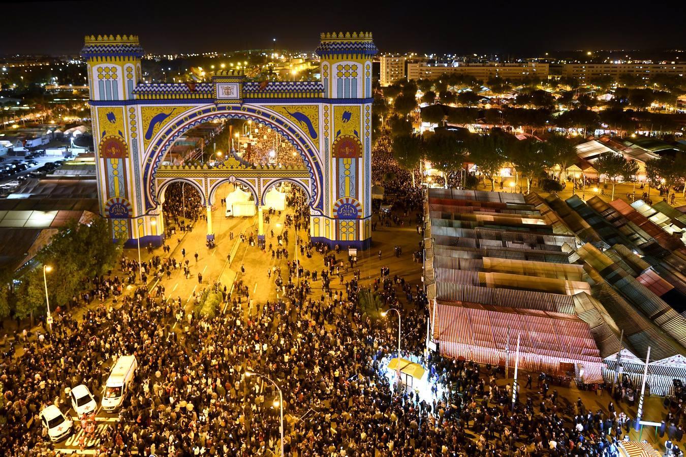 Las portadas de la Feria de Abril de Sevilla desde el año 2000