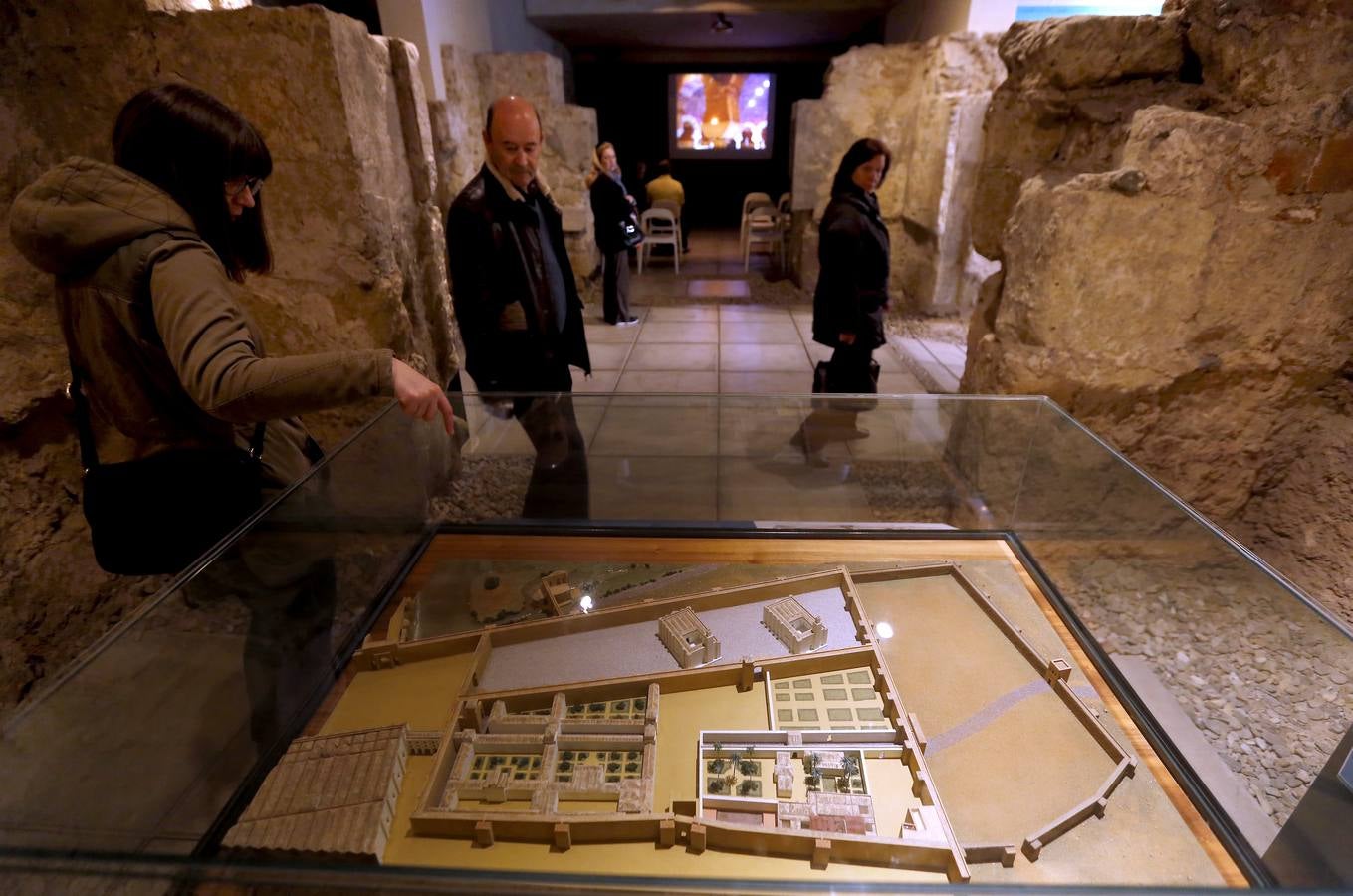 Los Baños del Alcázar Califal de Córdoba, en imágenes