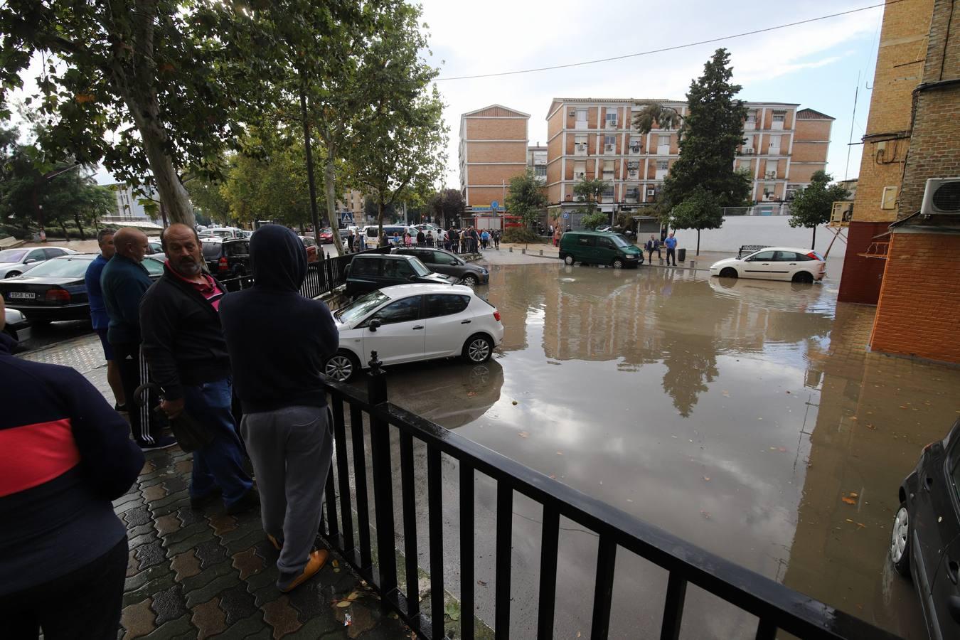 Los efectos de la tromba de agua de este sábado en Córdoba, en imágenes