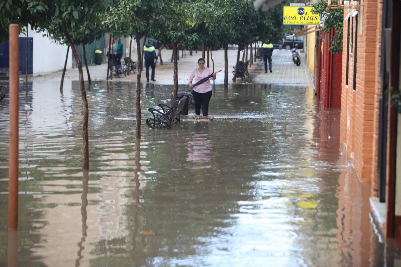 Los efectos de la tromba de agua de este sábado en Córdoba, en imágenes