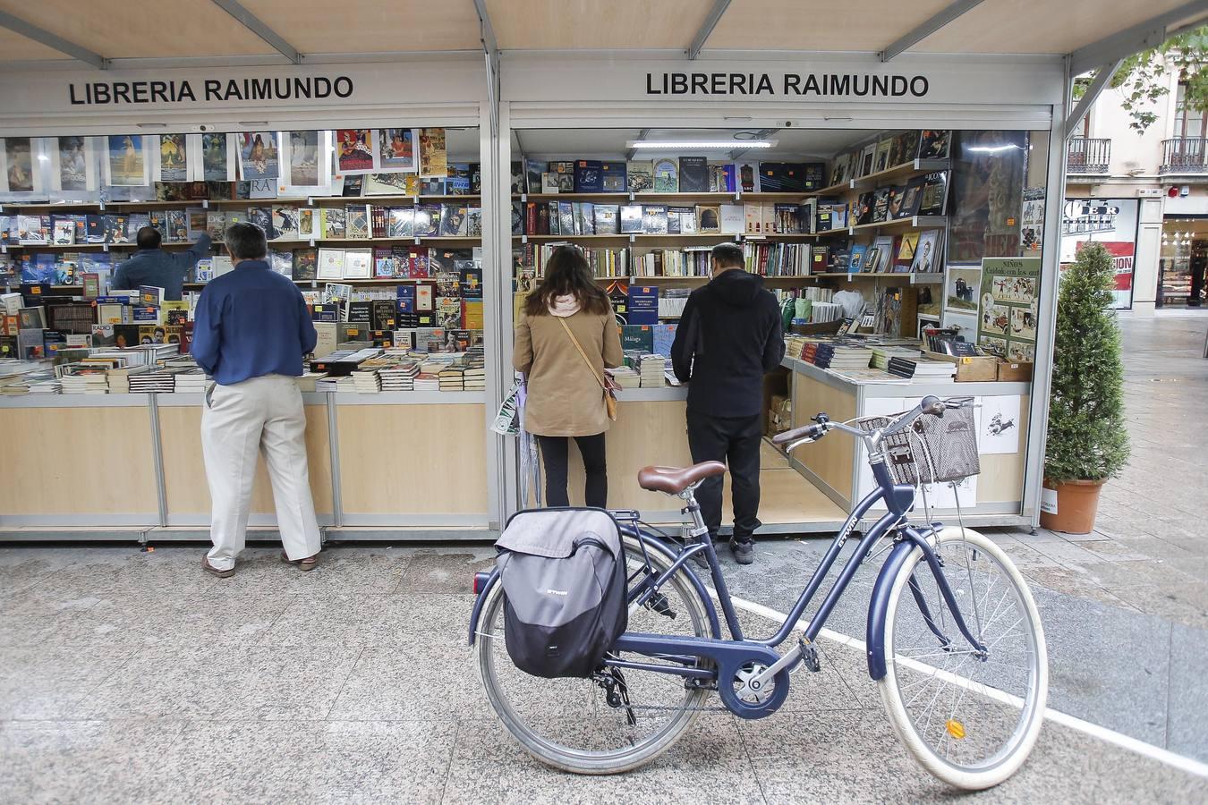 La Feria del Libro Antiguo y de Ocasión de Córdoba, en imágenes