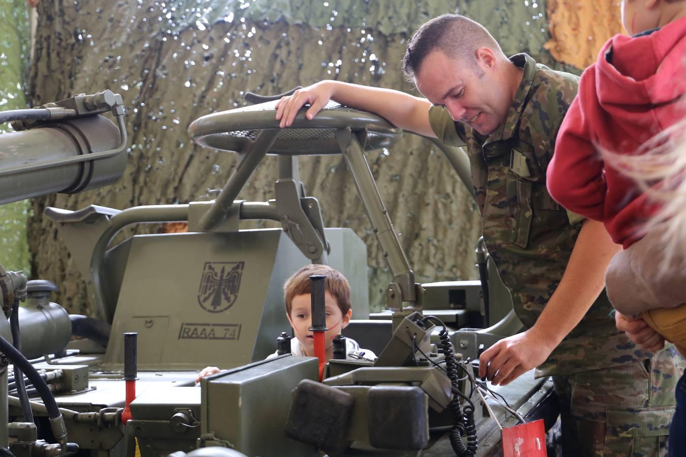 Espartinas acoge la II Jornada de Difusión de las Fuerzas Armadas