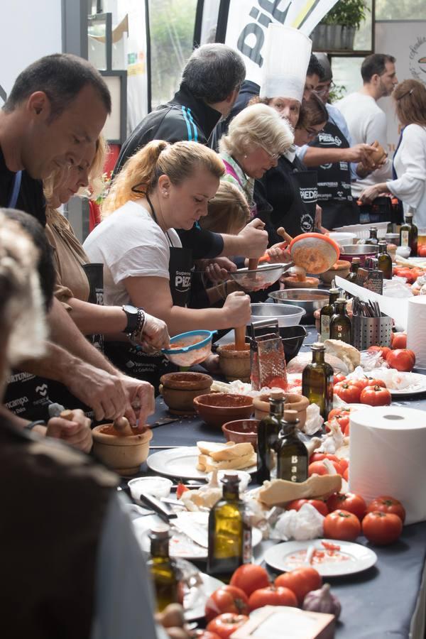 El II Concurso Nacional de Salmorejo Cordobés, en imágenes