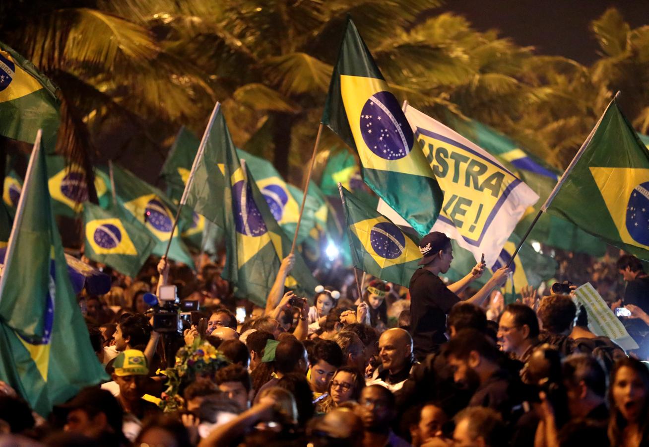 En imágenes: La celebración de la victoria electoral de Jail Bolsonaro en Brasil