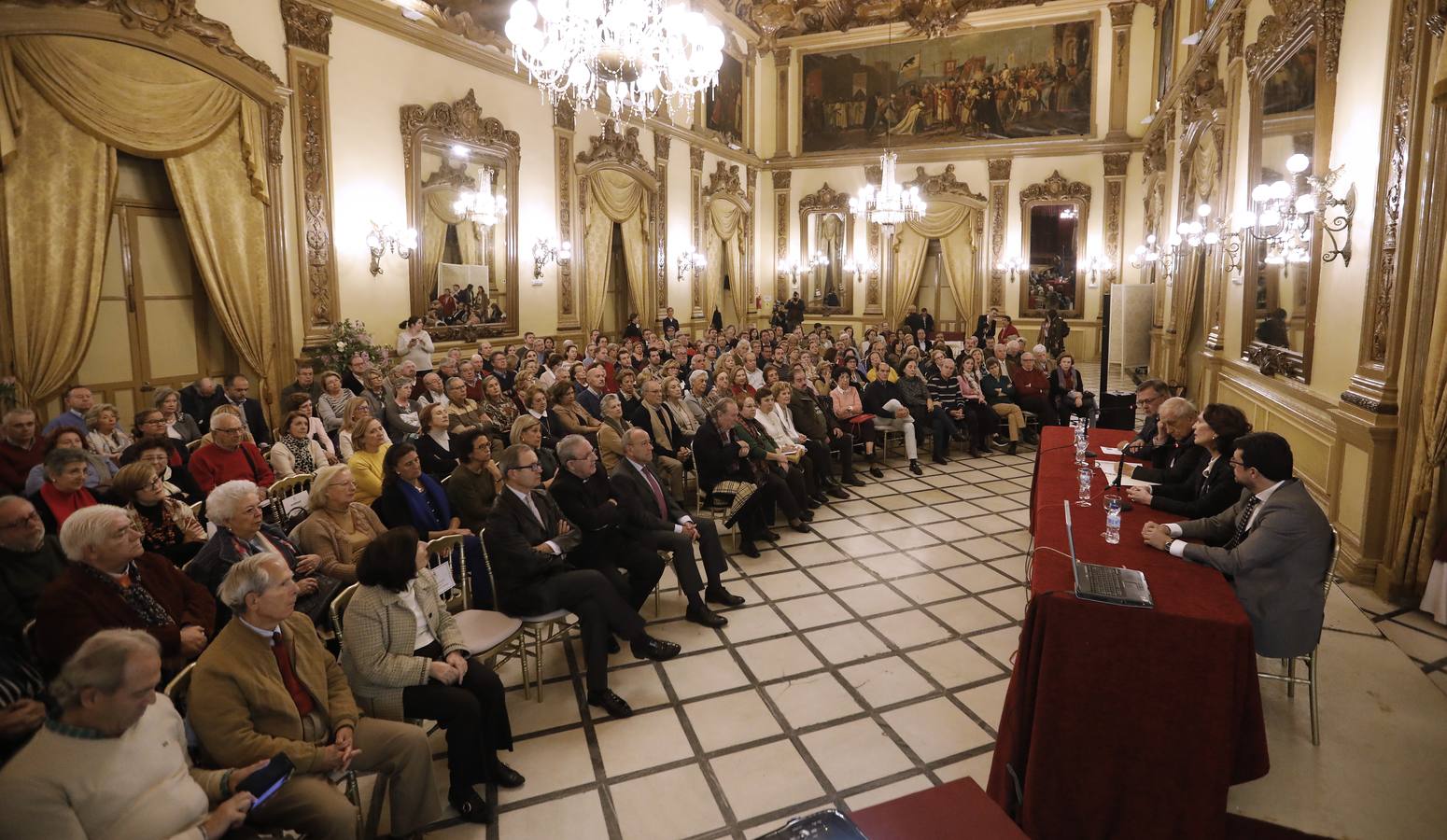 En imágenes, Inocencio Arias abre el ciclo de ABC «El templo de Córdoba»