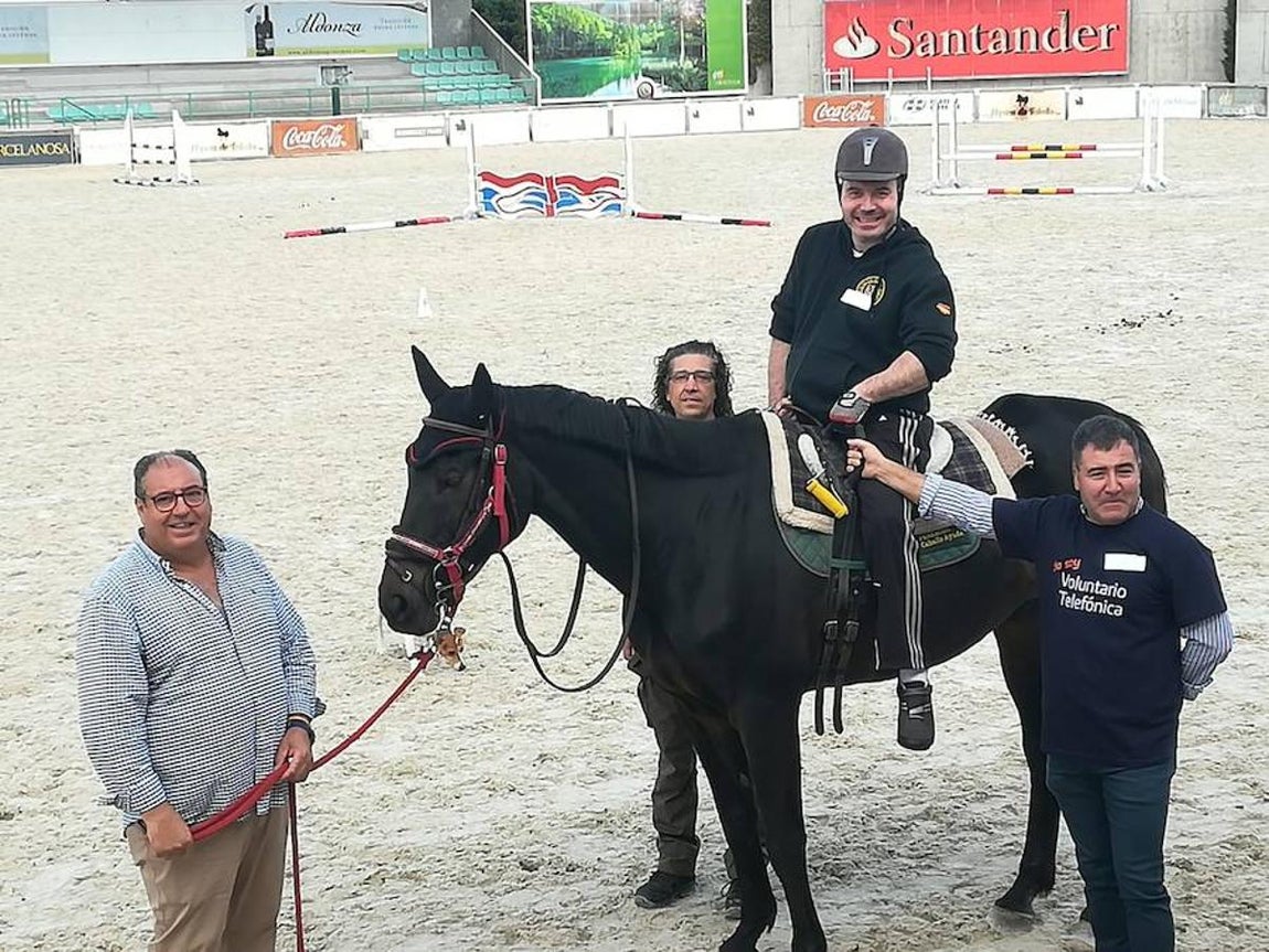 Cómo Román David Gómez se convirtió en un jinete a sus 42 años