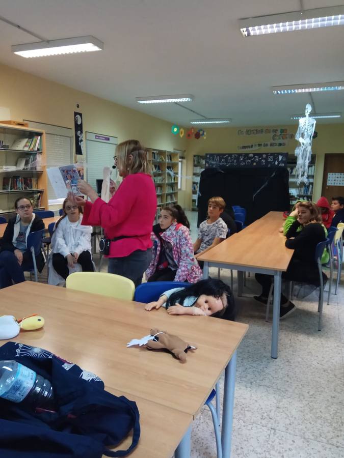 Fotos: Tosantos y Halloween en los colegios de Cádiz