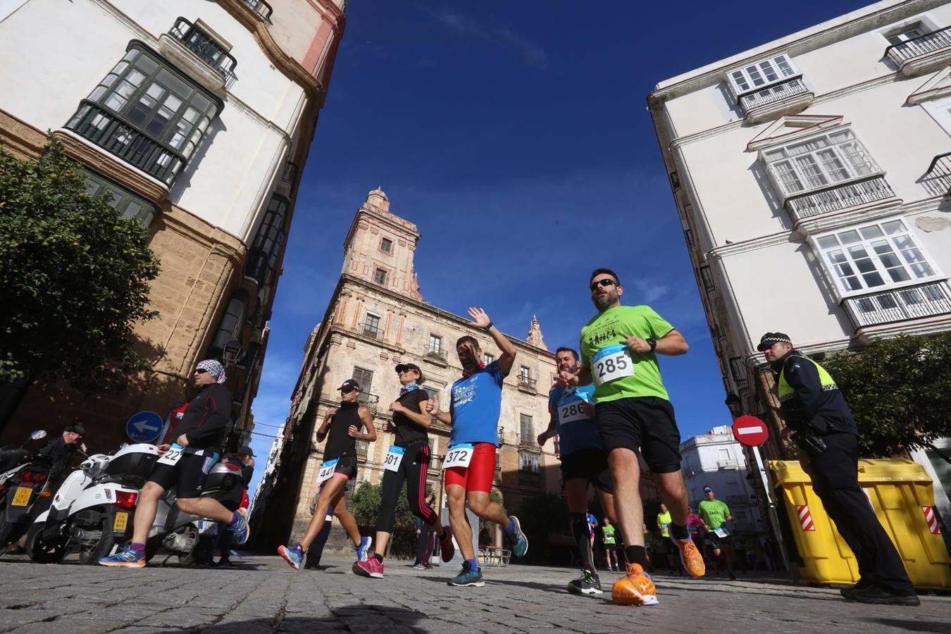 FOTOS: Búscate en la Carrera Popular Murallas de San Carlos