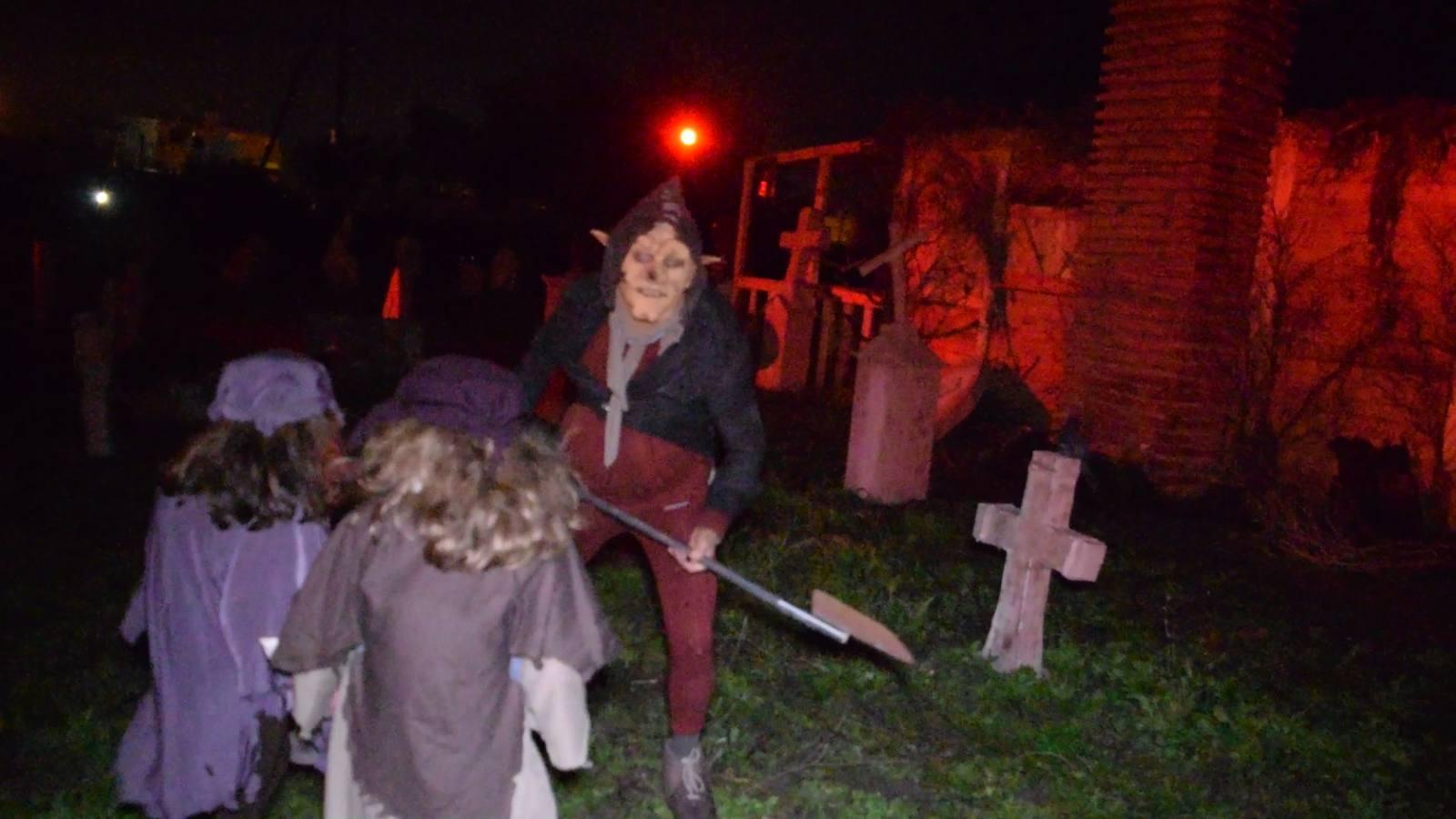 FOTOS: el sorprendente cementerio de los Lamela-Clavaín en Camposoto