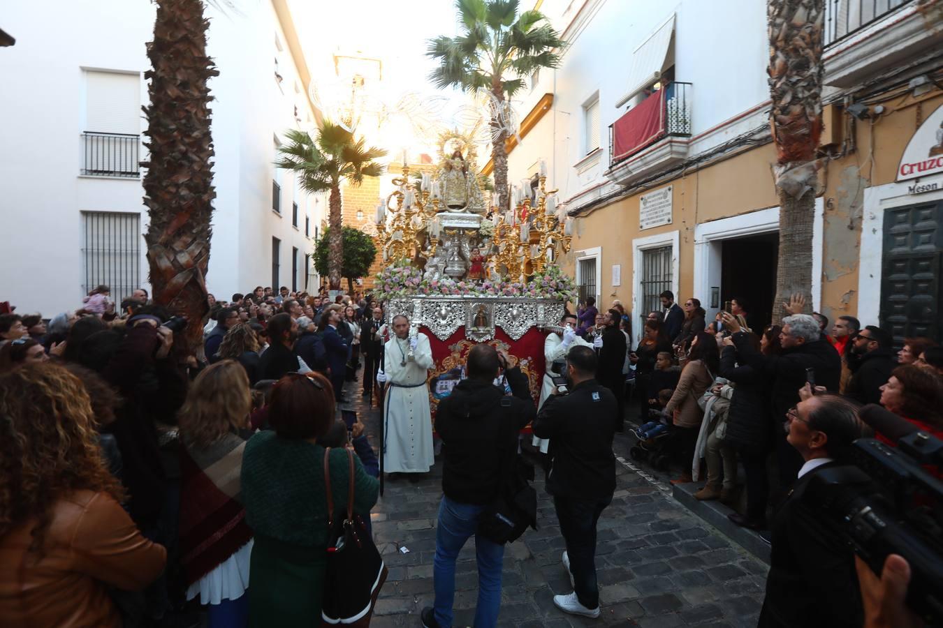 FOTOS: Así ha procesionado la Virgen de La Palma