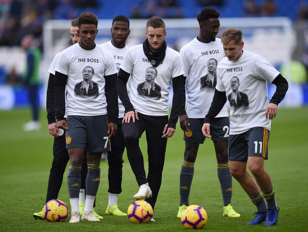 Emotivo tributo al fallecido presidente del Leicester