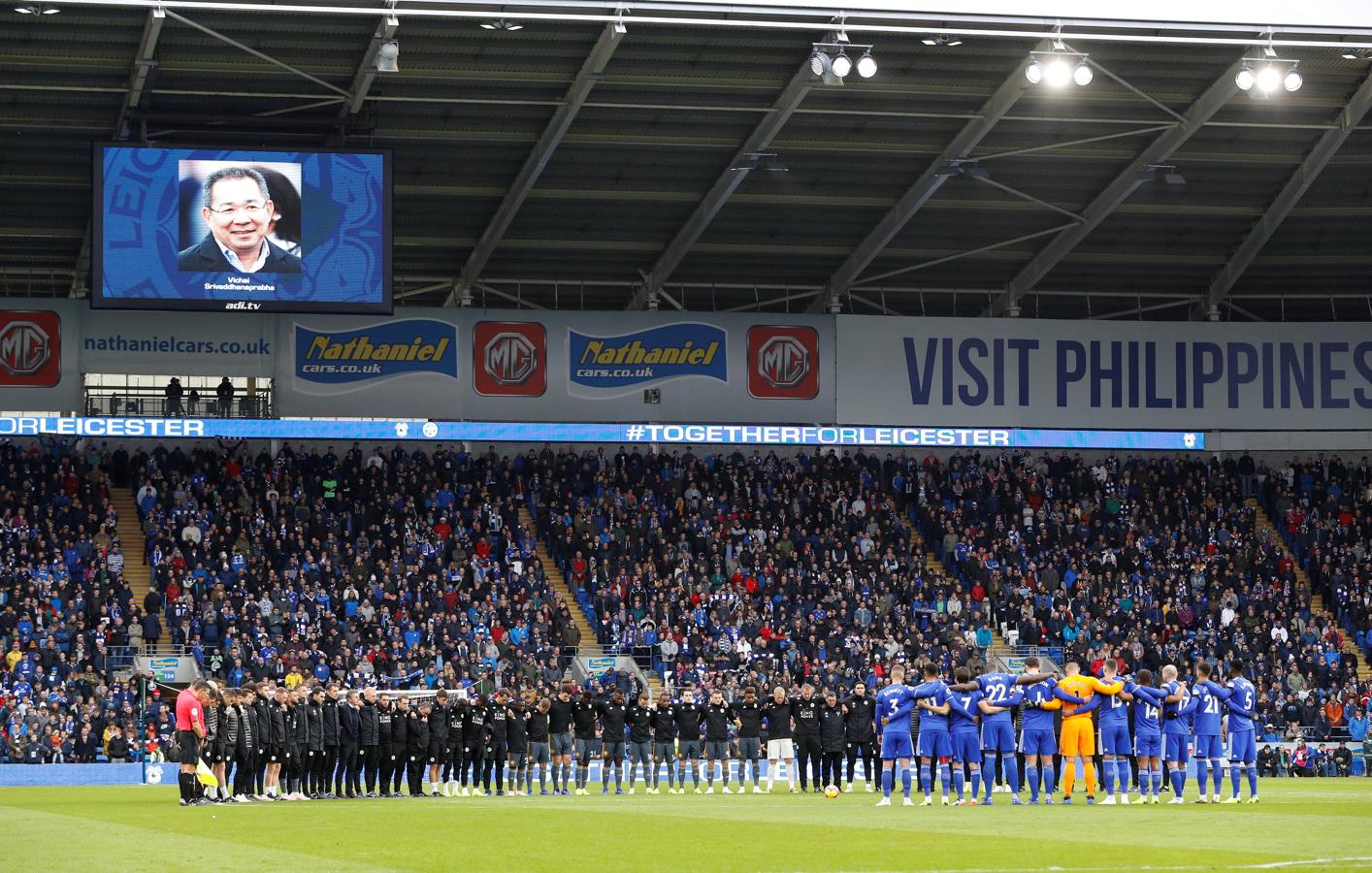 Emotivo tributo al fallecido presidente del Leicester