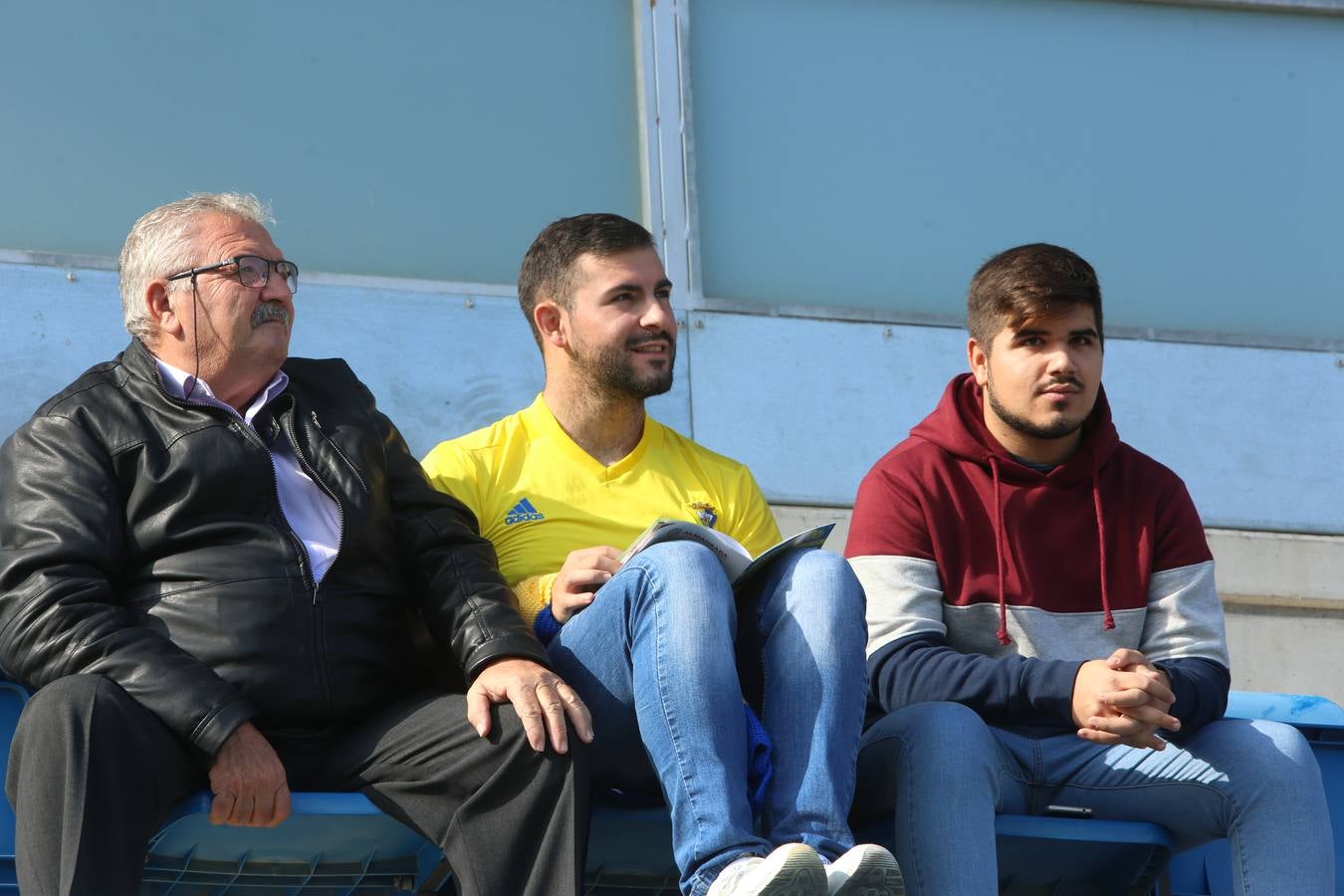 Fotos: Búscate en el Cádiz CF-Elche en Carranza