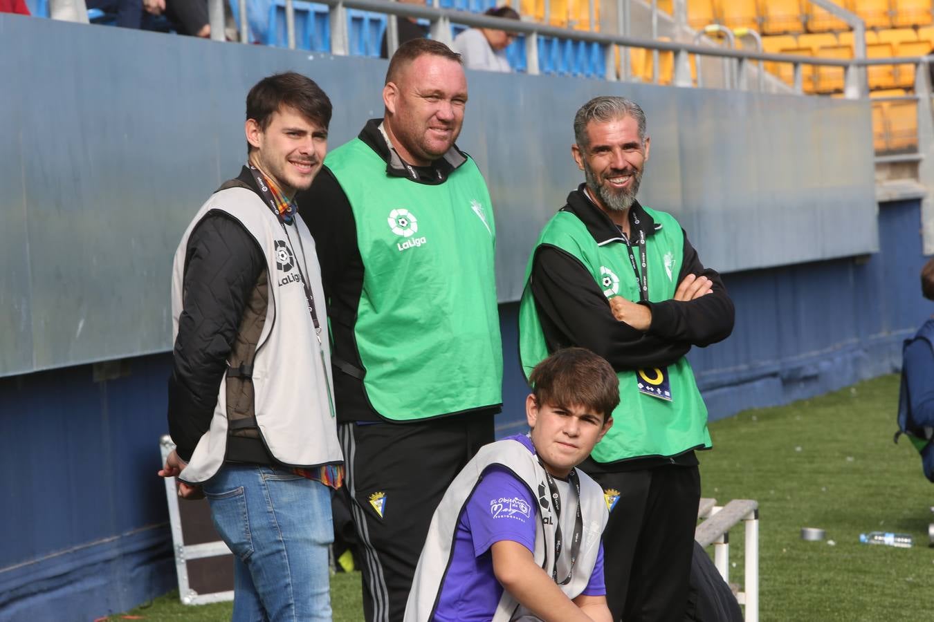 Fotos: Búscate en el Cádiz CF-Elche en Carranza