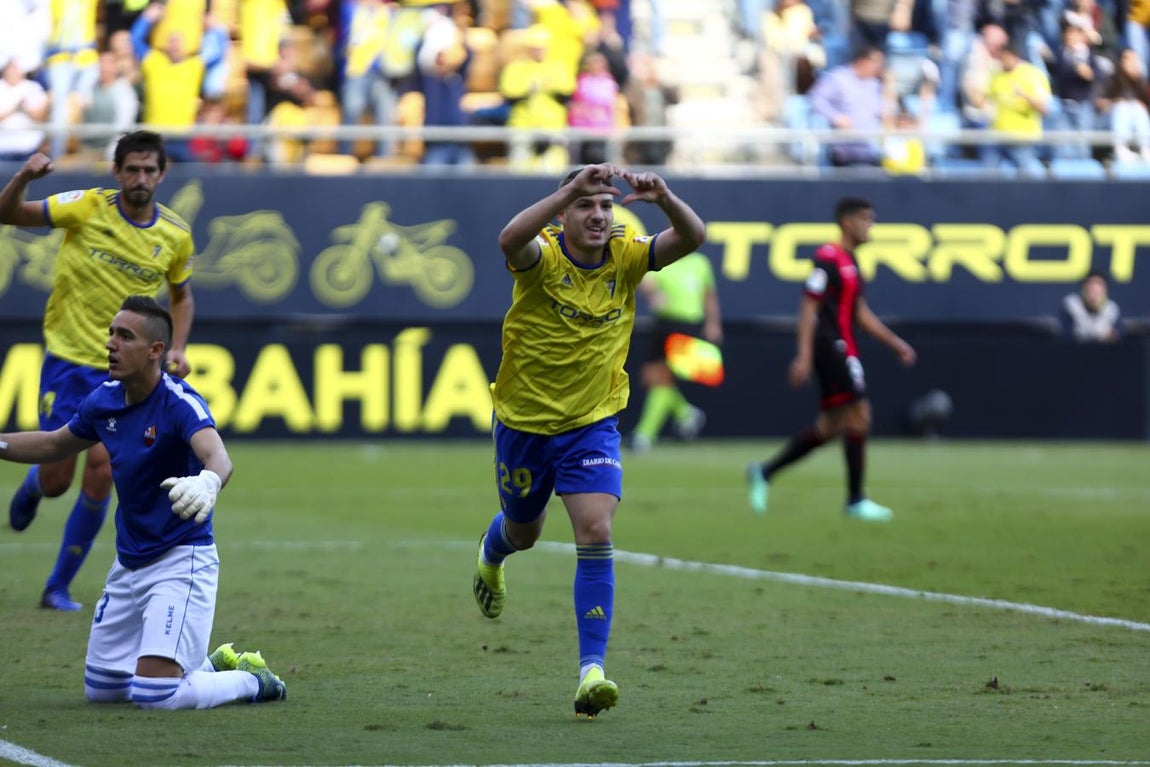 El partido en imágenes: Cádiz CF-Reus (2-0)
