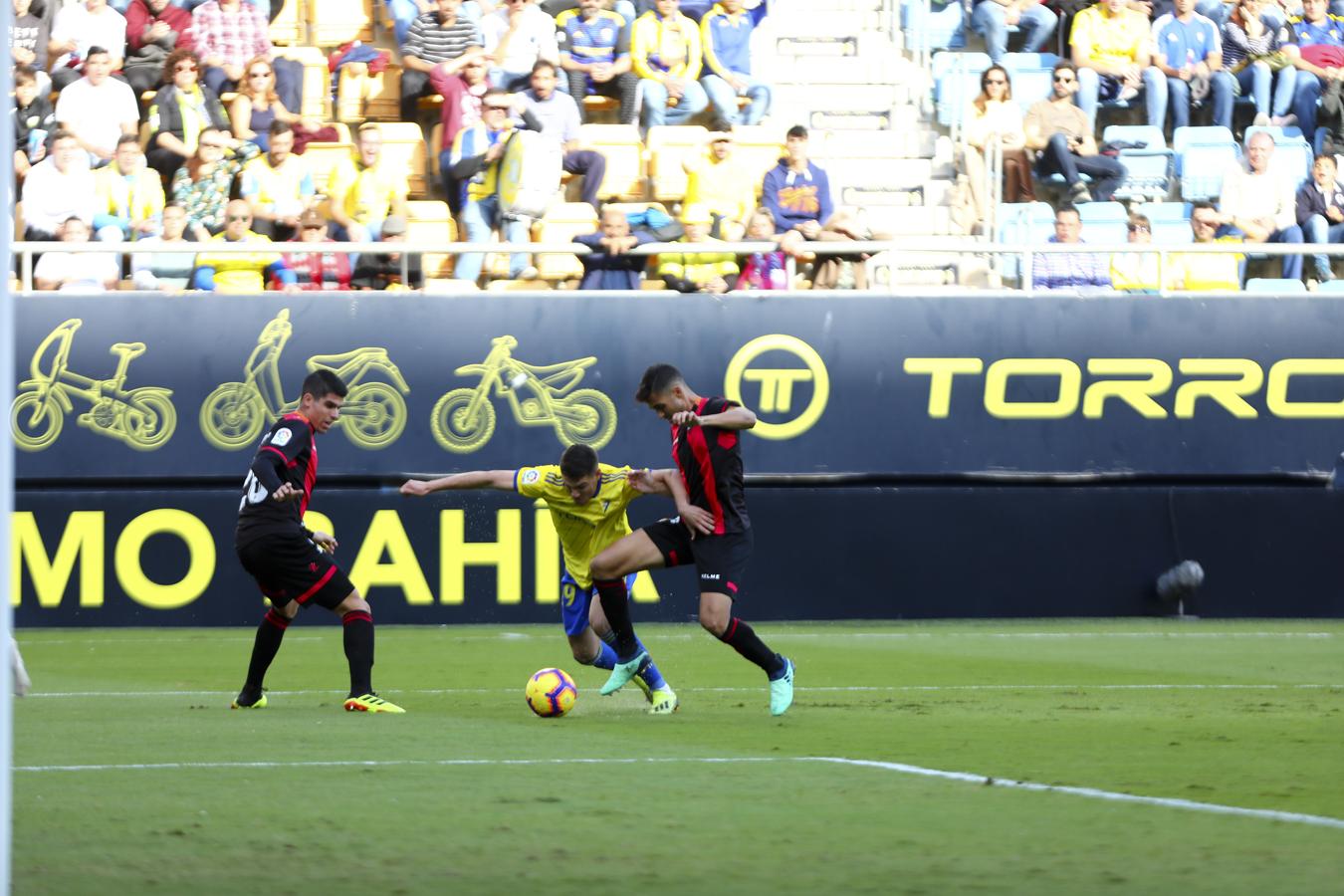El partido en imágenes: Cádiz CF-Reus (2-0)