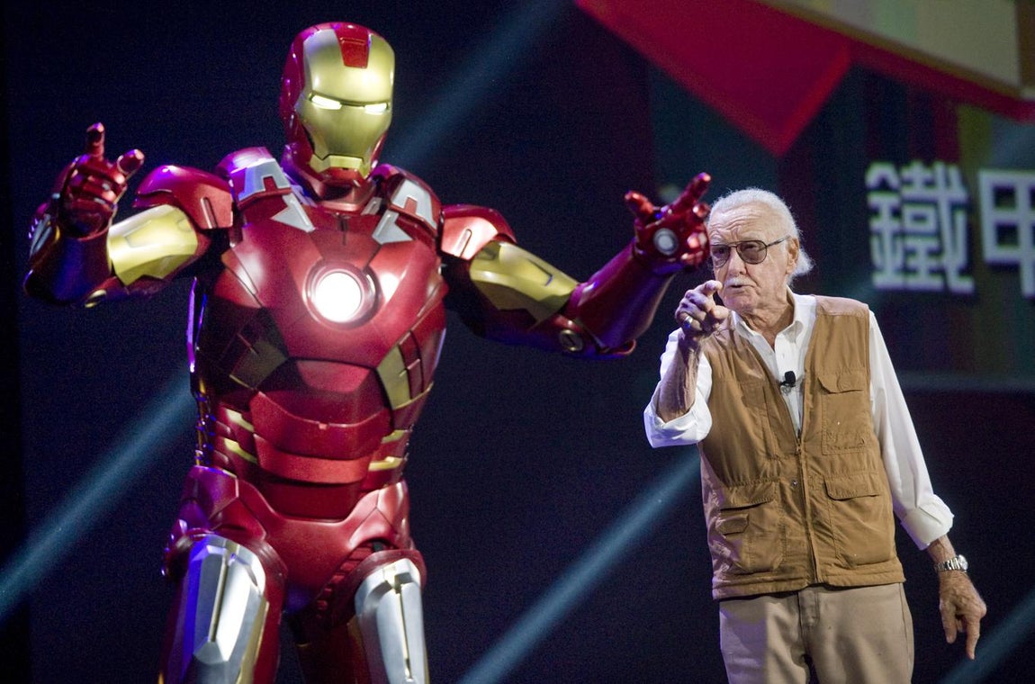 La vida y la obra de Stan Lee, el creador de superhéroes