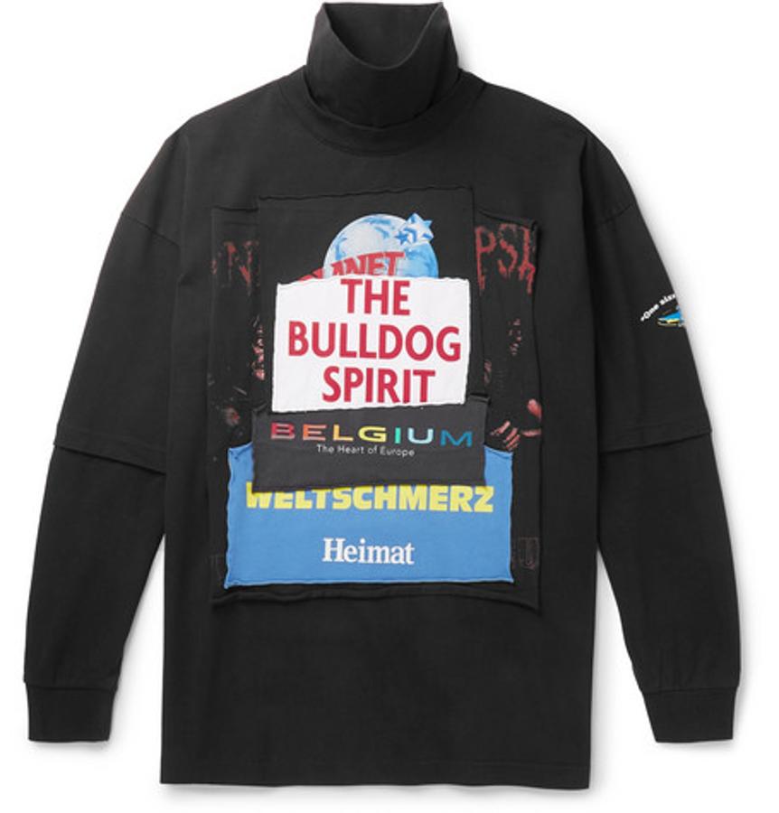 Sudadera de Vetements. Uno se puede vestir en el extremo del ‘streetwear’ sin caer en la ropa de gimnasio. Con esta original sudadera oversize de Vetements de aire ‘vintage’ fabricada en algodón se puede lucir estilo por los cuatro costados. Precio: 1.290 euros.