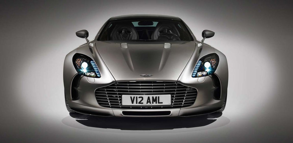 Aston Martin One-77. Precisamente, esto hace que sea uno de esos modelos que se revaloriza con el tiempo, como la mayoría de las adquisiciones de Mayweather, que, pese a lo abultado de sus precios, acaban siendo una inversión a largo plazo.