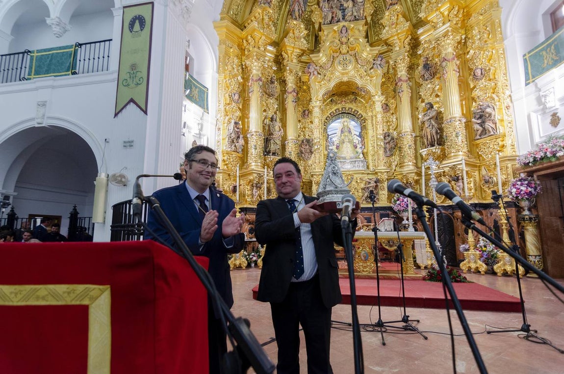 Sentimientos a flor de piel en el Centerario de la Coronación