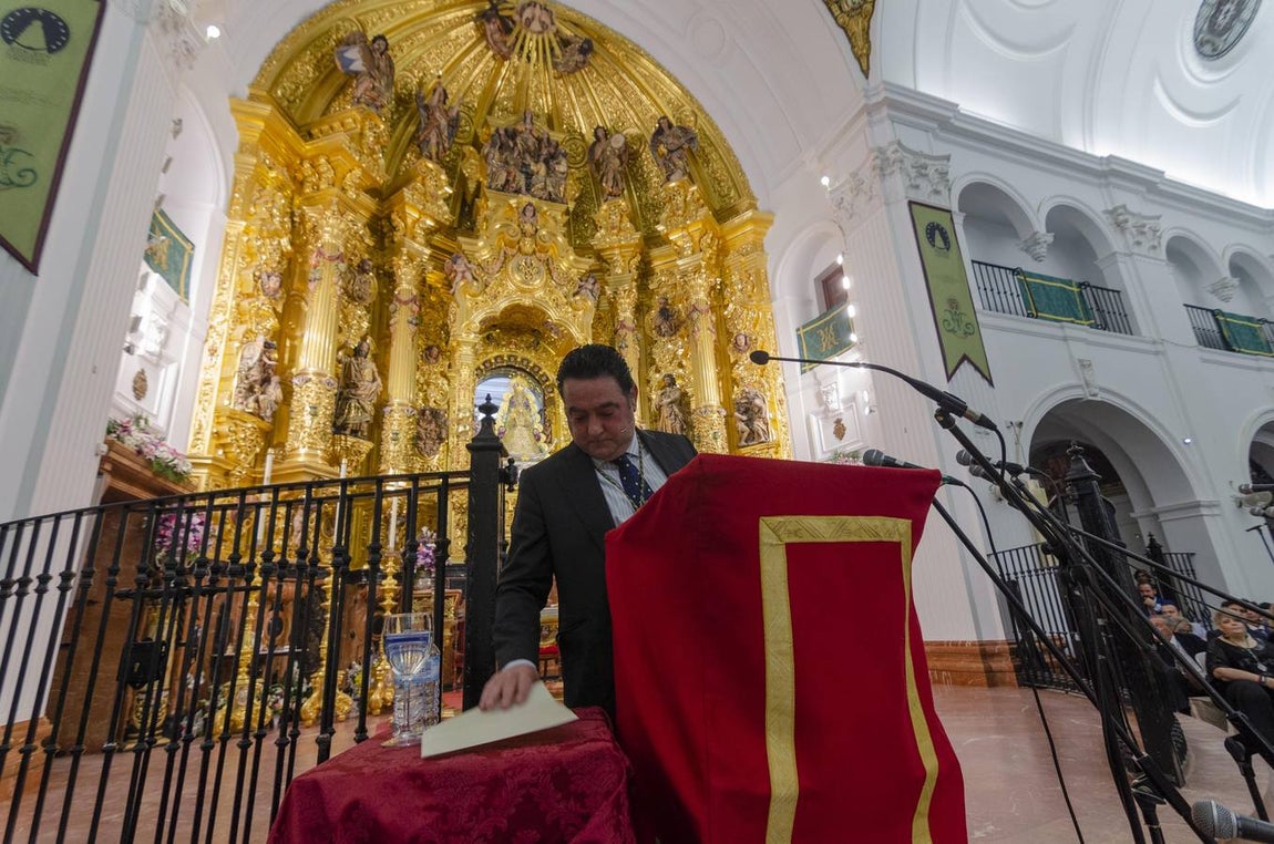Sentimientos a flor de piel en el Centerario de la Coronación