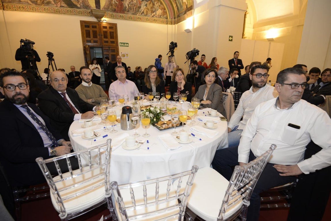 Los invitados al «Desayuno Autonómico» de ABC, en imágenes