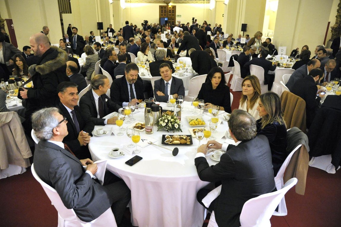 Los invitados al «Desayuno Autonómico» de ABC, en imágenes