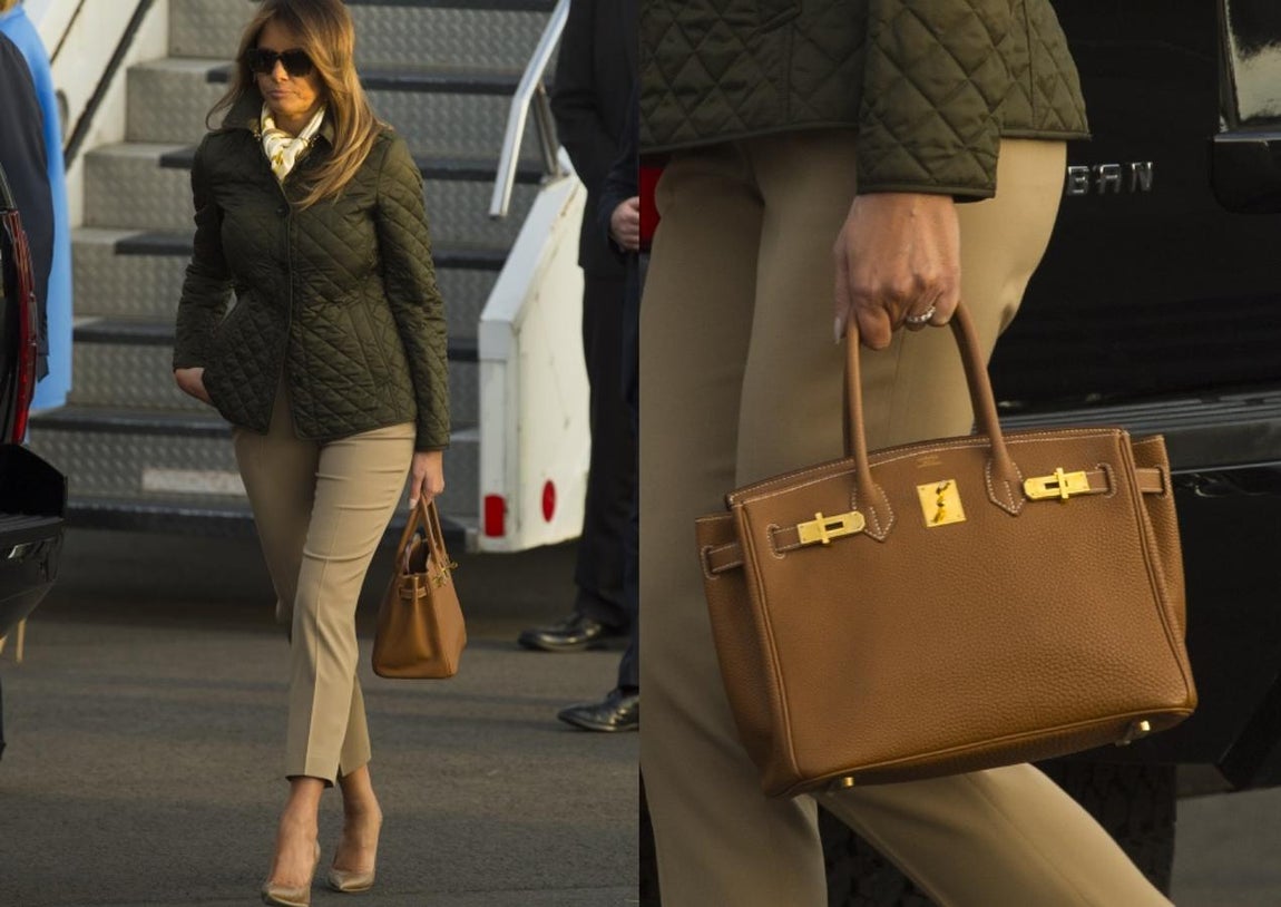 Bolso camel Birkin de Hermès. Este bolso Birkin color camel de Hermès es uno de sus favoritos a juzgar por todas las veces que lo ha llevado. Es por eso que este complemento se ha convertido en su accesorio estrella y fundamental en sus viajes, y el encargado de transformar looks como el de la imagen. ¿Su precio? Unos 10.000 euros.