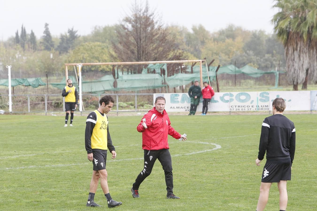 El primer día de Curro Torres en el Córdoba CF, en imágenes