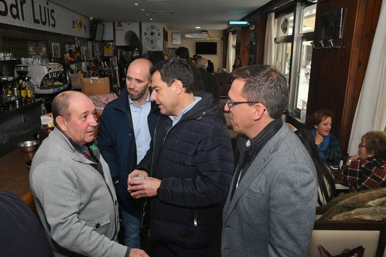 La visita electoral de Juan Manuel Moreno a Pozoblanco, en imágenes