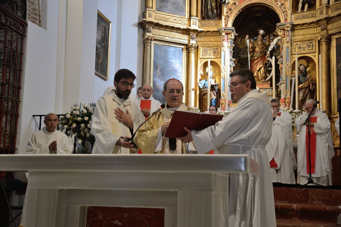 Galería de la ceremonia de reapertura de Santa Catalina