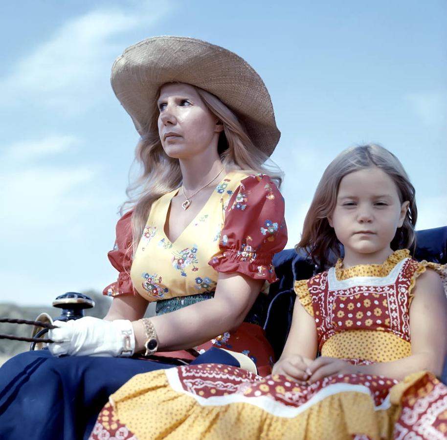 Los 50 años de la única hija de la duquesa de Alba, en imágenes