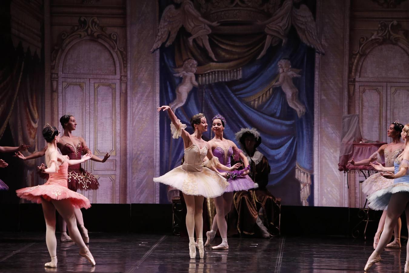 El Ballet Nacional Ruso en el Gran Teatro, en imágenes