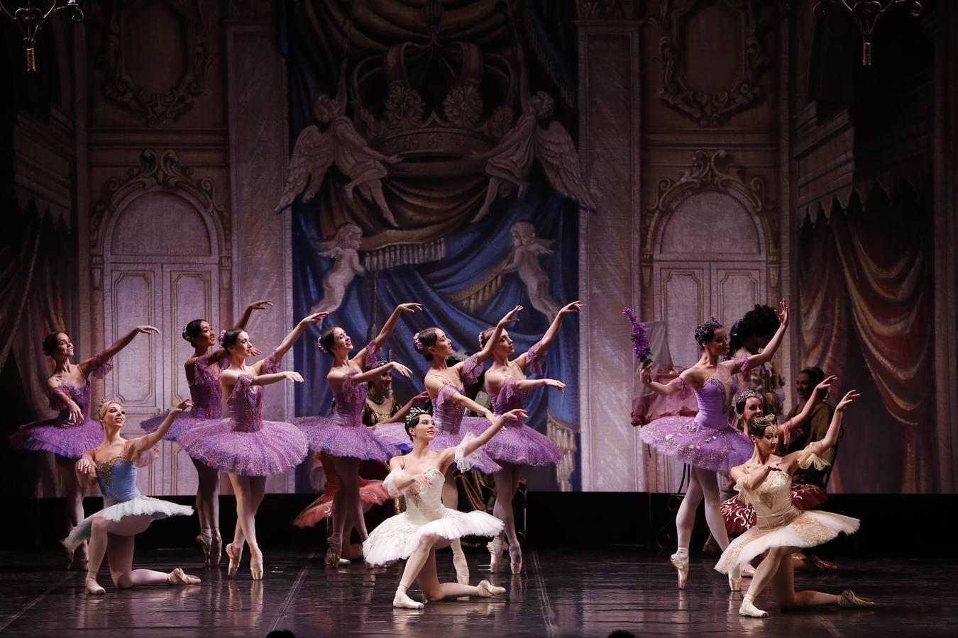 El Ballet Nacional Ruso en el Gran Teatro, en imágenes