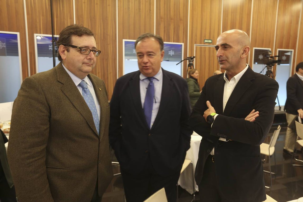 Jose Antonio Aldayturriaga, Jesús Perulero y Joaquín Balestra. 