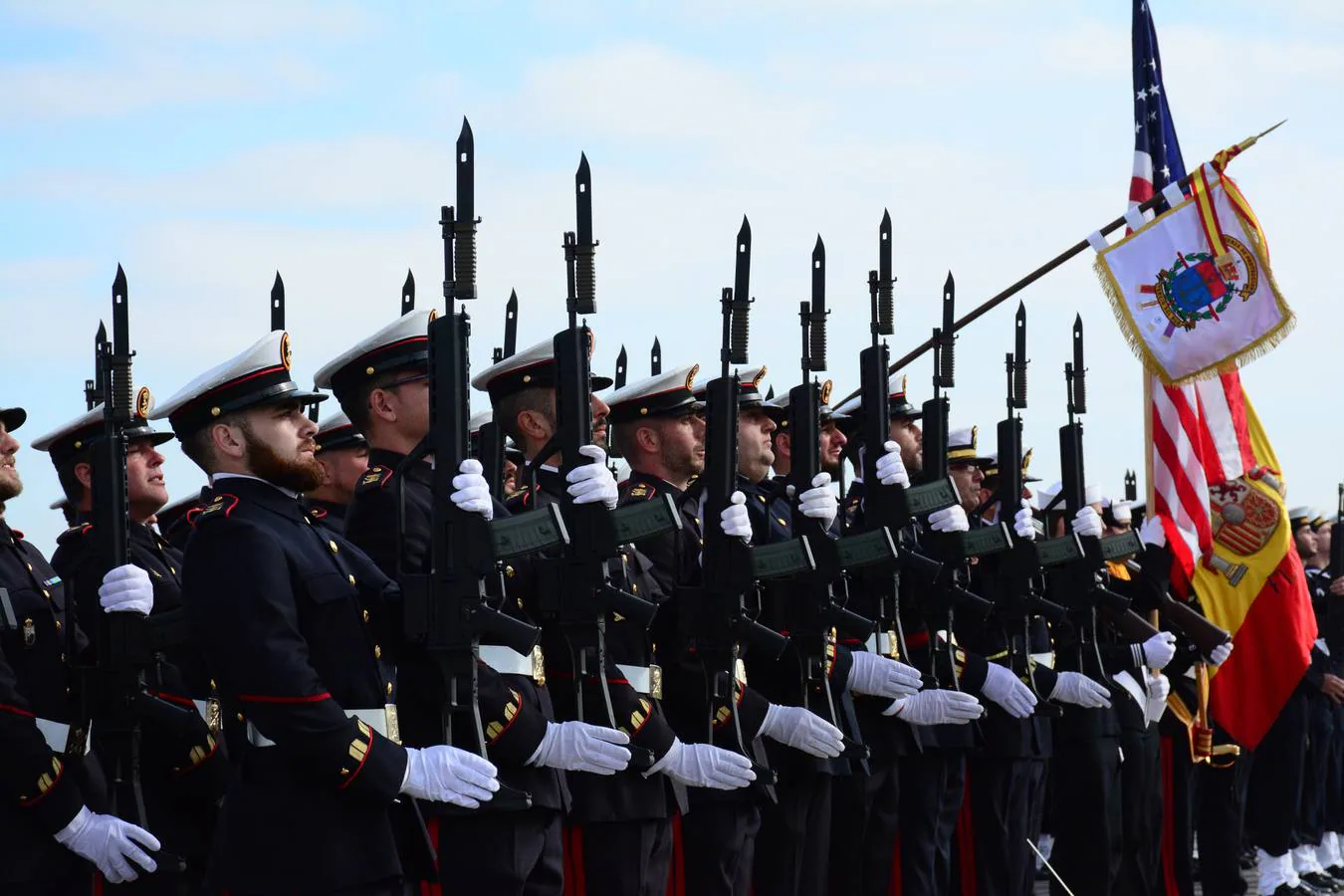 FOTOS: La Armada celebra en Rota el 30 años de cooperación en defensa entre España y EEUU