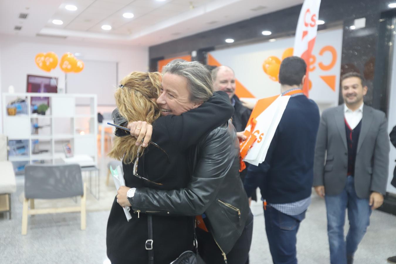 La noche electoral en la sede de Ciudadanos en Córdoba, en imágenes