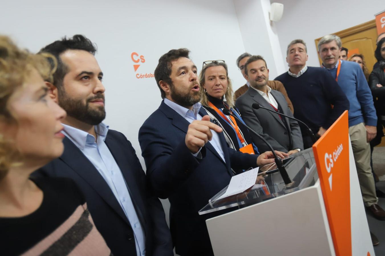 La noche electoral en la sede de Ciudadanos en Córdoba, en imágenes