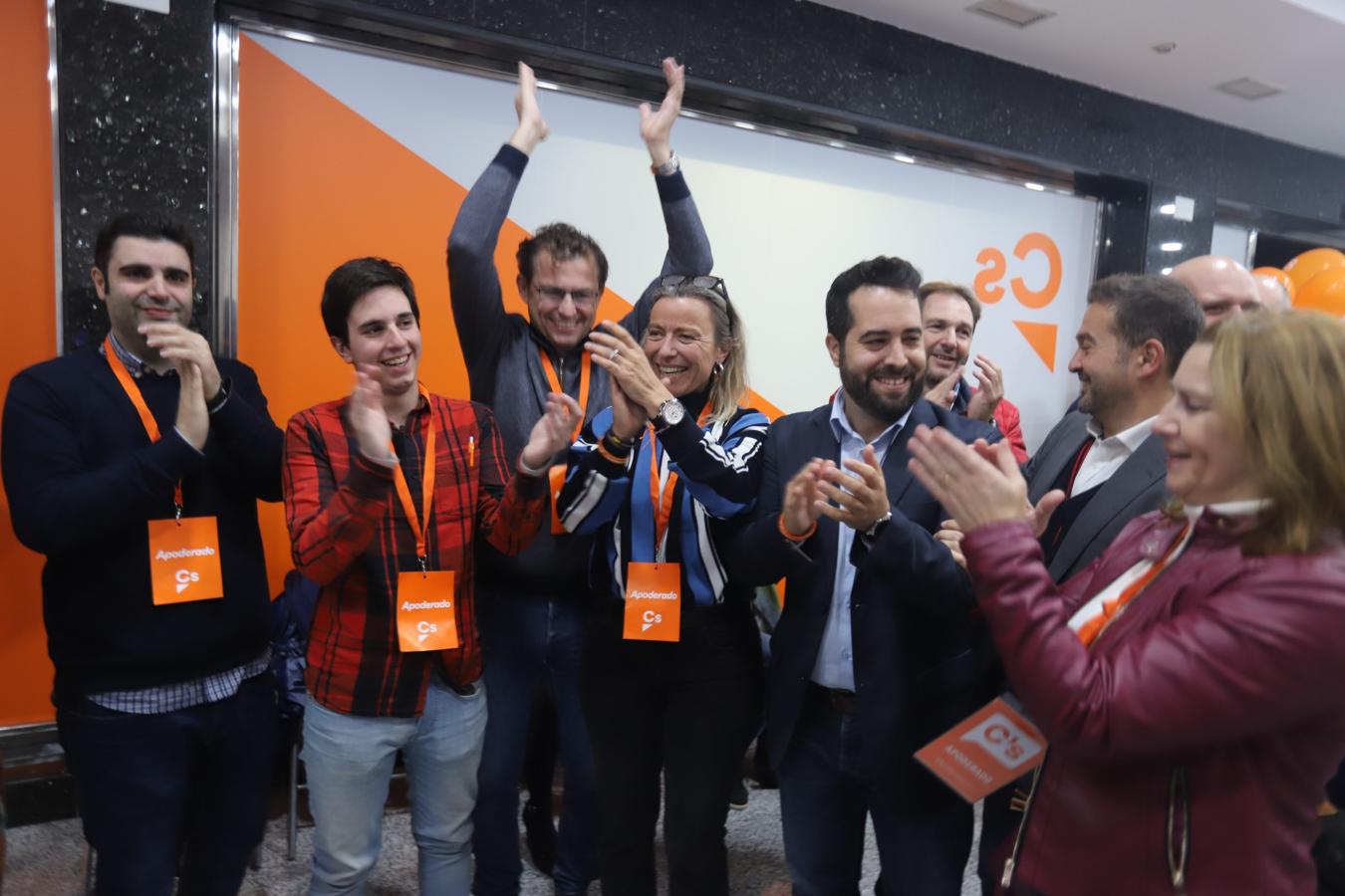 La noche electoral en la sede de Ciudadanos en Córdoba, en imágenes