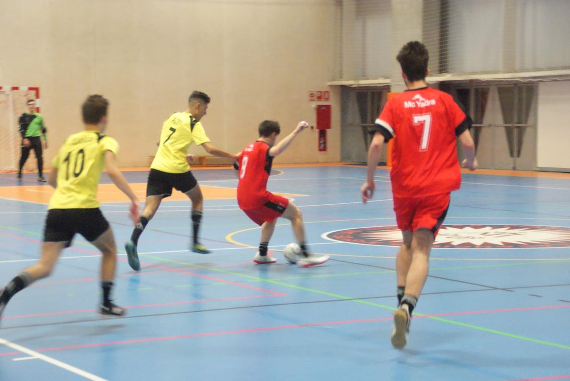 Las mejores imágenes del partido entre Rafaela Ybarra y Sagrada Familia Jorge Juan