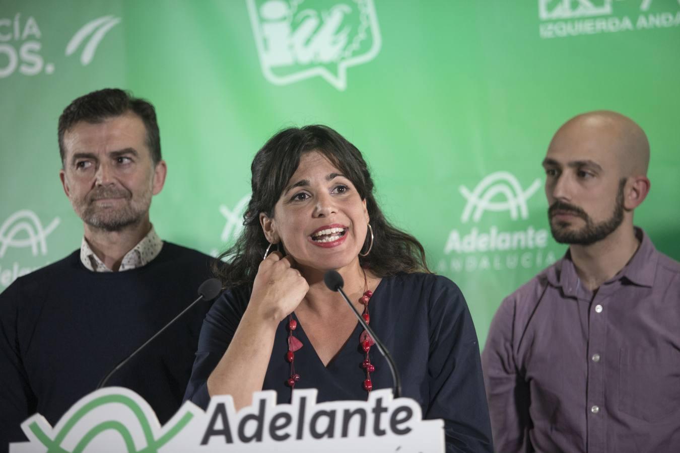 En imágenes, la resignación de Adelante Andalucía tras caer a la cuarta plaza en las elecciones andaluzas