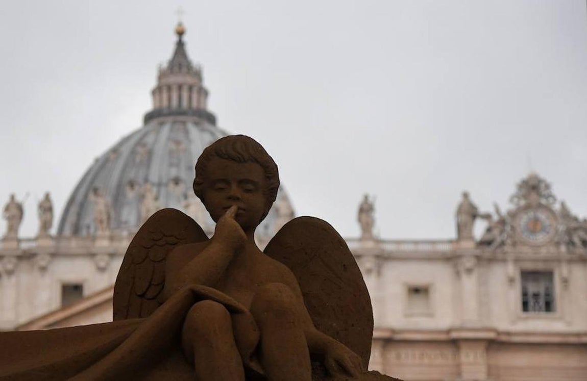El nacimiento, realizado arena de la playa italiana de Jesolo, ha sido donado por el patriarcado de Venecia y la ciudad de Jesolo. 