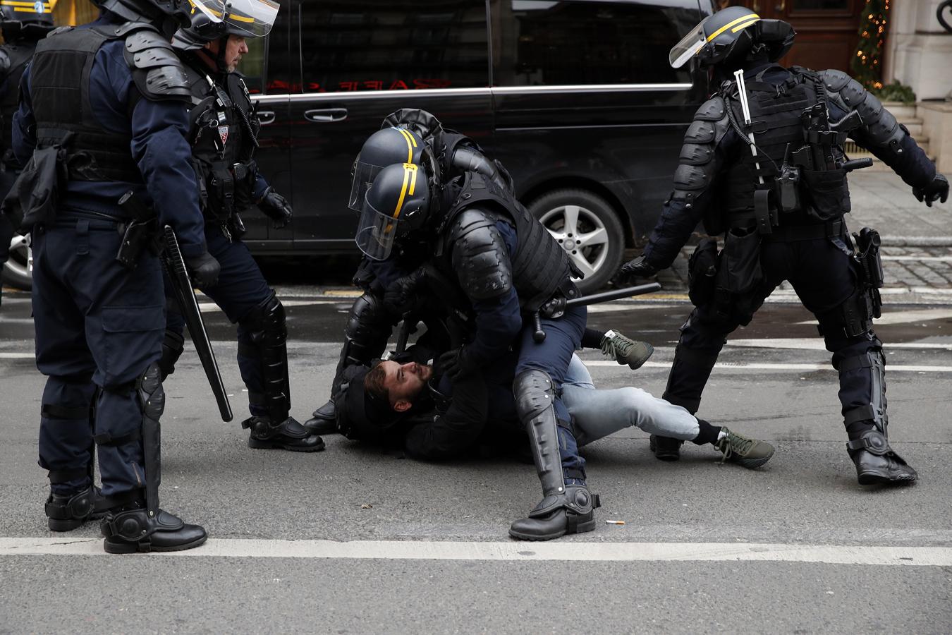 La manifestación de los chalecos amarillos, en imágenes